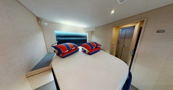 Rent a catamaran in SCT Marina - Fountaine Pajot Saona 47 Quintet - 5 + 1 cab.