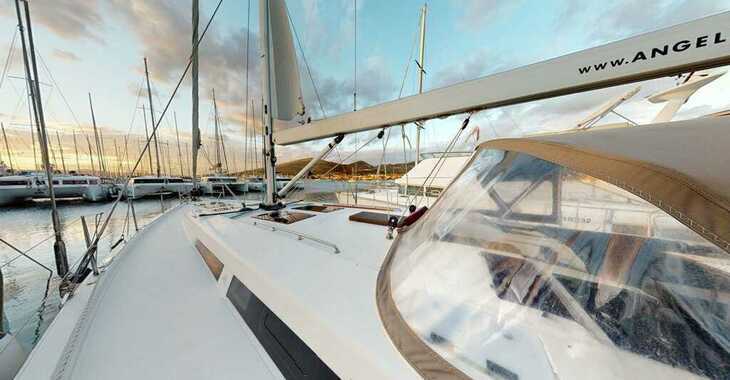 Rent a sailboat in SCT Marina - Hanse 548 - 5 + 1 cab.