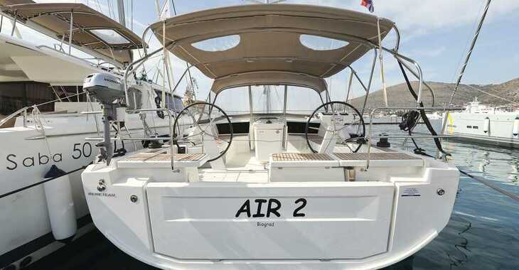 Chartern Sie segelboot in SCT Marina Trogir - Oceanis 46.1 - 3 cab.