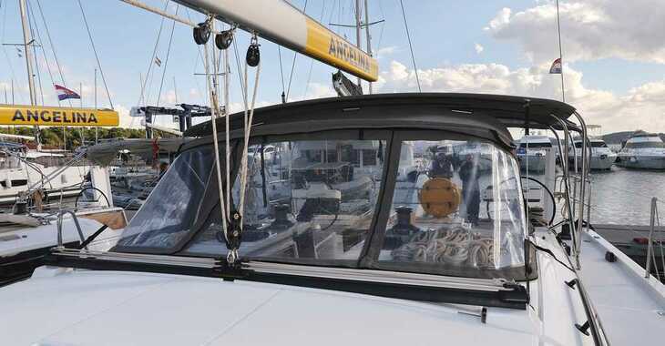 Rent a sailboat in Vodice ACI Marina - Dufour 470 - 5 cab.
