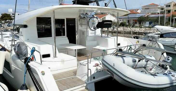 Rent a catamaran in Vodice ACI Marina - Lagoon 40 - 4 + 2 cab 