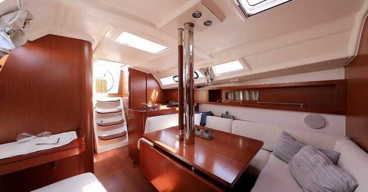 Rent a sailboat in ACI Marina Vodice - Oceanis 34