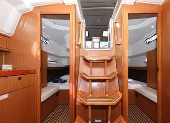 Louer voilier à Sangulin Marina - Bavaria Cruiser 37 - 3 cab.