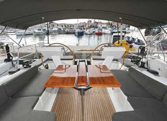 Louer voilier à Sangulin Marina - Hanse 455