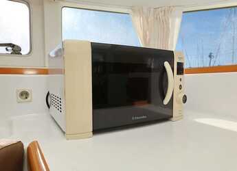 Louer catamaran à Sangulin Marina - Lagoon 380 S2 - 4 + 2 cab.