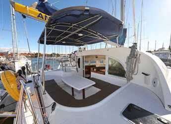 Louer catamaran à Sangulin Marina - Lagoon 380 S2 - 4 + 2 cab.