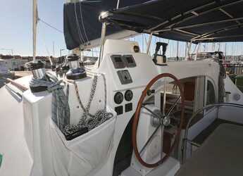 Louer catamaran à Sangulin Marina - Lagoon 380 S2 - 4 + 2 cab.