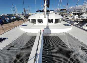 Louer catamaran à Sangulin Marina - Lagoon 380 S2 - 4 + 2 cab.