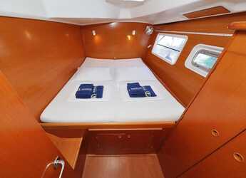 Louer catamaran à Sangulin Marina - Lagoon 380 S2 - 4 + 2 cab.