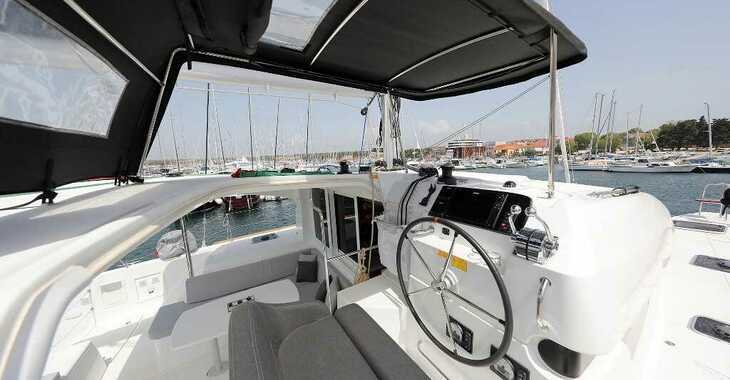 Alquilar catamarán en Sangulin Marina - Lagoon 40 - 4 + 2 cab 