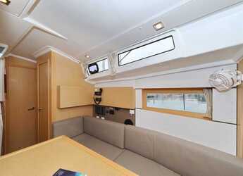 Louer voilier à Sangulin Marina - Oceanis 38 - 3 cab.