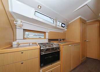 Louer voilier à Sangulin Marina - Oceanis 38 - 3 cab.