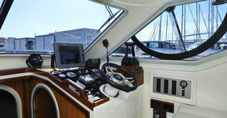 Louer bateau à moteur à Sangulin Marina - Vektor 950