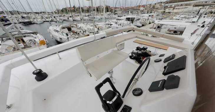 Rent a catamaran in Marina Frapa - Dufour 48 Catamaran - 5 + 1 cab.
