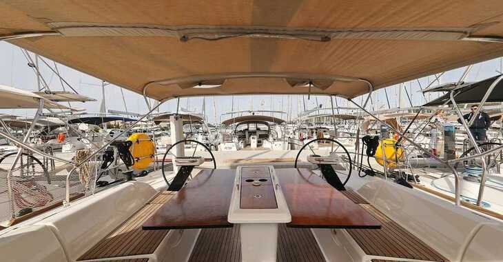 Rent a sailboat in Marina Sukosan (D-Marin Dalmacija) - Dufour 430 GL