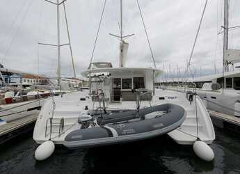 Rent a catamaran in Marina Mandalina - Lagoon 400 S2 - 4 + 2 cab.