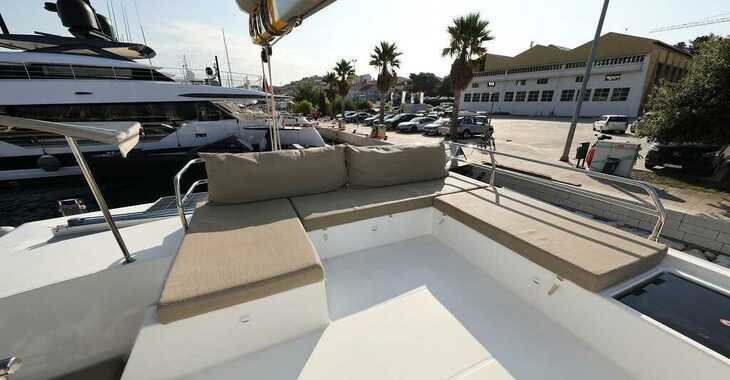 Rent a catamaran in SCT Marina Trogir - Fountaine Pajot Saba 50 - 6 + 2 cab.