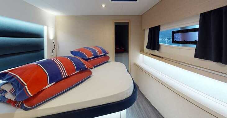 Rent a catamaran in SCT Marina Trogir - Fountaine Pajot Saona 47 Quintet - 5 + 1 cab.