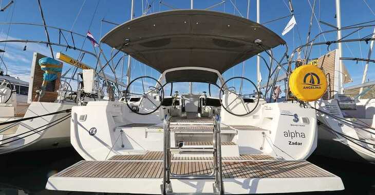 Rent a sailboat in SCT Marina Trogir - Oceanis 48 - 5 cab.