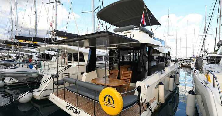 Rent a yacht in SCT Marina - Seamaster 45