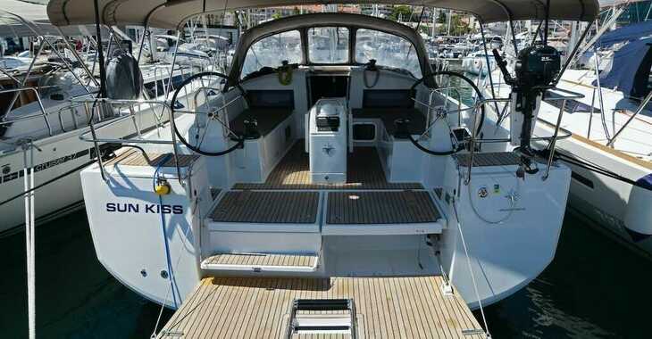 Chartern Sie segelboot in ACI Marina Split - Sun Odyssey 440