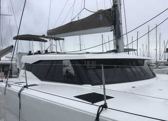 Louer catamaran à Marina Kastela - Lucia 40 (4cab./4 hds)