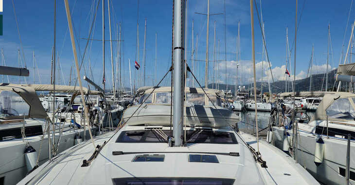 Louer voilier à Marina Kastela - Dufour 430 Grand Large