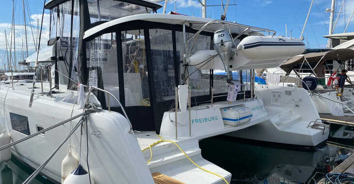 Alquilar catamarán en Marina Mandalina - Lagoon 42