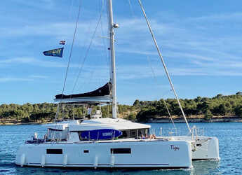 Rent a catamaran in Marina Mandalina - Lagoon 52-5