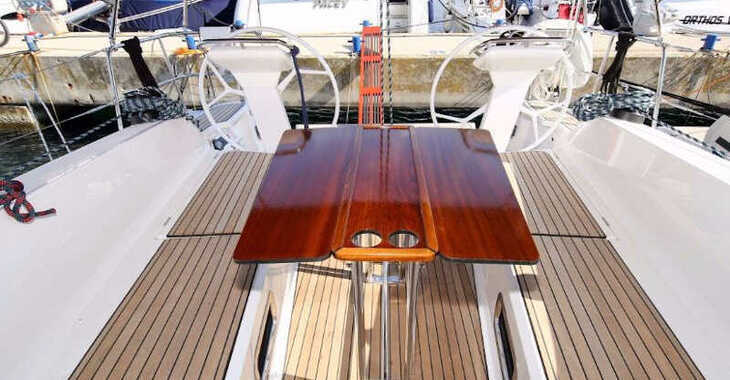 Rent a sailboat in Marine Pirovac - Bavaria Cruiser 41S Performance