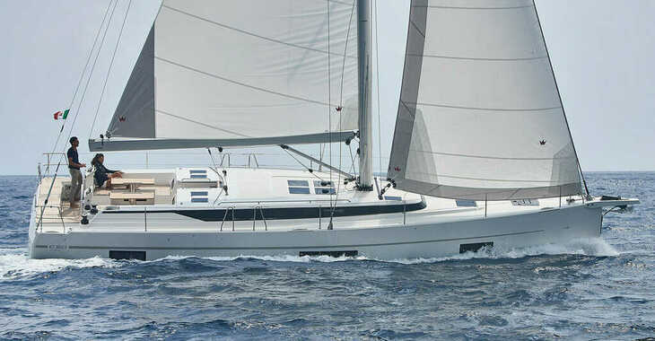 Chartern Sie segelboot in Zadar Marina - Bavaria C50