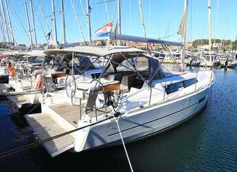 Alquilar velero en Veruda - Dufour 382