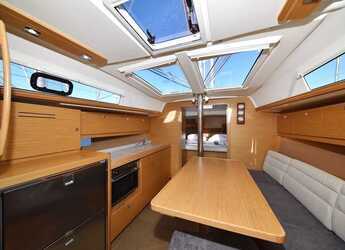 Alquilar velero en Veruda - Dufour 382