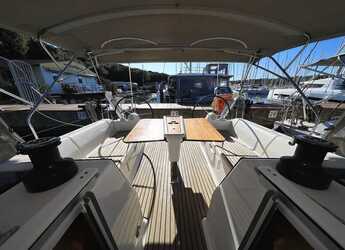 Alquilar velero en Veruda - Dufour 382