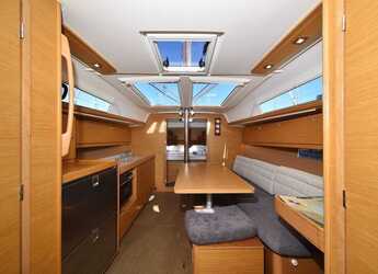 Alquilar velero en Veruda - Dufour 382