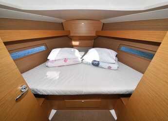Alquilar velero en Veruda - Dufour 382