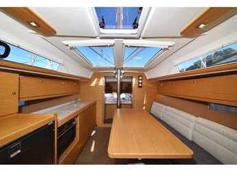 Alquilar velero en Veruda - Dufour 382