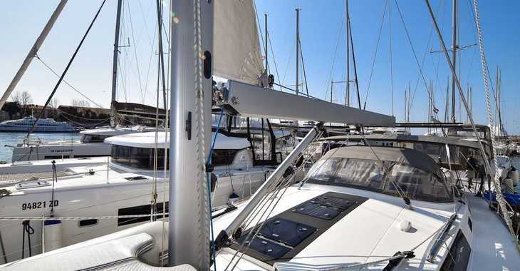Rent a sailboat in Zadar Marina - Bavaria Cruiser 56