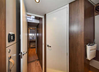 Noleggiare catamaran in Marina Tankerkomerc - Bali 4.6