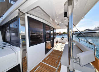 Noleggiare catamaran in Marina Tankerkomerc - Bali 4.6