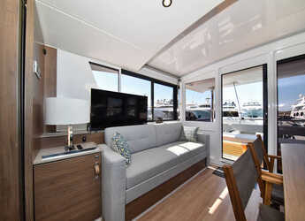 Noleggiare catamaran in Marina Tankerkomerc - Bali 4.6