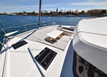 Noleggiare catamaran in Marina Tankerkomerc - Bali 4.6