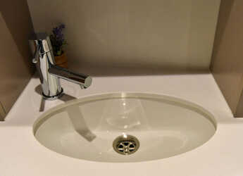 Noleggiare catamaran in Marina Tankerkomerc - Bali 4.6