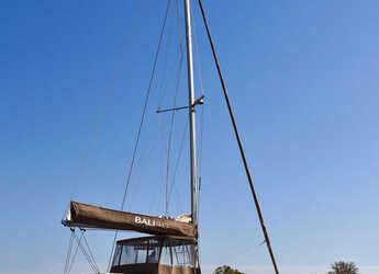Noleggiare catamaran in Marina Tankerkomerc - Bali 4.6