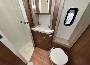 Noleggiare catamaran in Marina Tankerkomerc - Bali 4.6