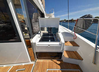 Noleggiare catamaran in Marina Tankerkomerc - Bali 4.6