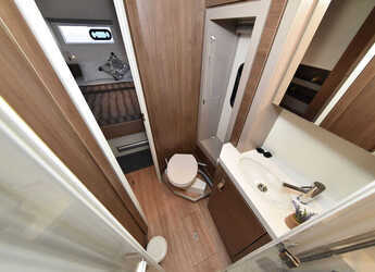 Noleggiare catamaran in Marina Tankerkomerc - Bali 4.6