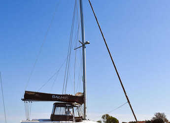 Noleggiare catamaran in Marina Tankerkomerc - Bali 4.6