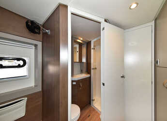 Noleggiare catamaran in Marina Tankerkomerc - Bali 4.6