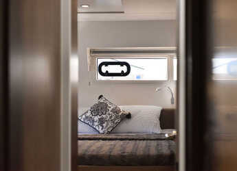 Noleggiare catamaran in Marina Tankerkomerc - Bali 4.6